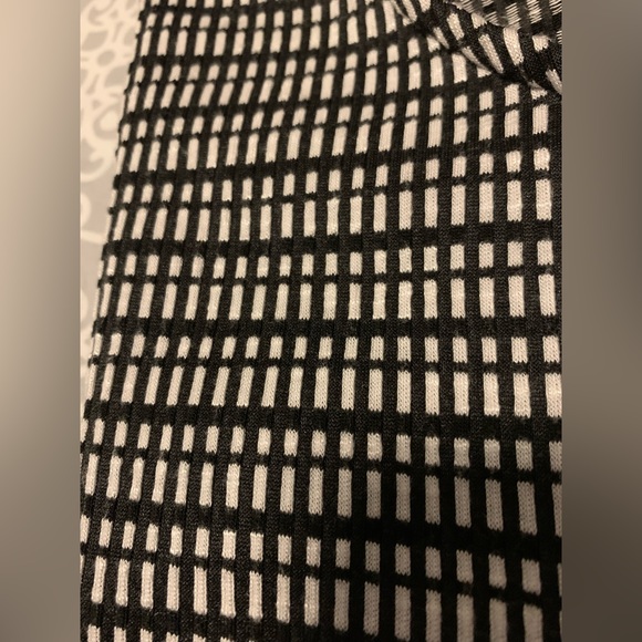 Dressy t-shirt - Picture 10 of 11